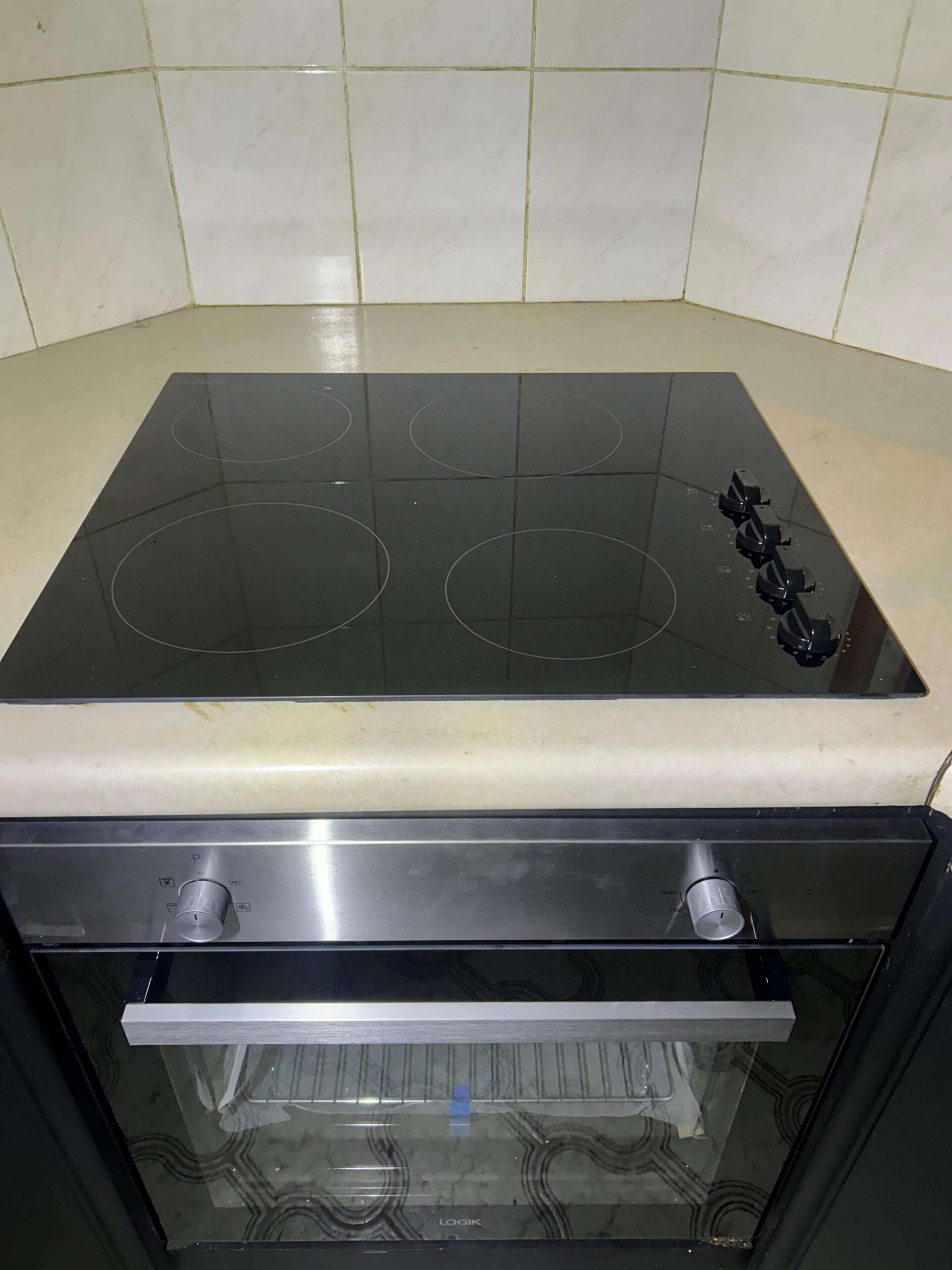 Shield Electrical induction stove
